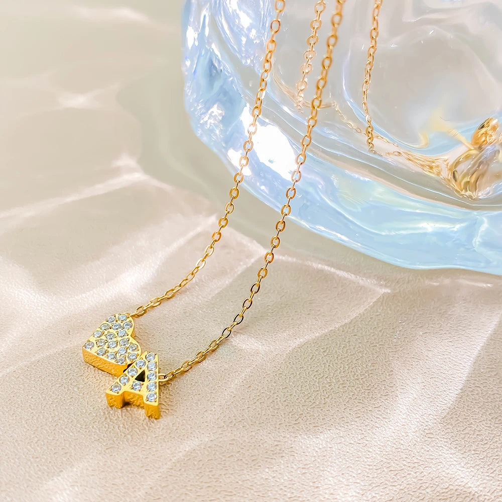 Shiny Floating Letter Charm Kette