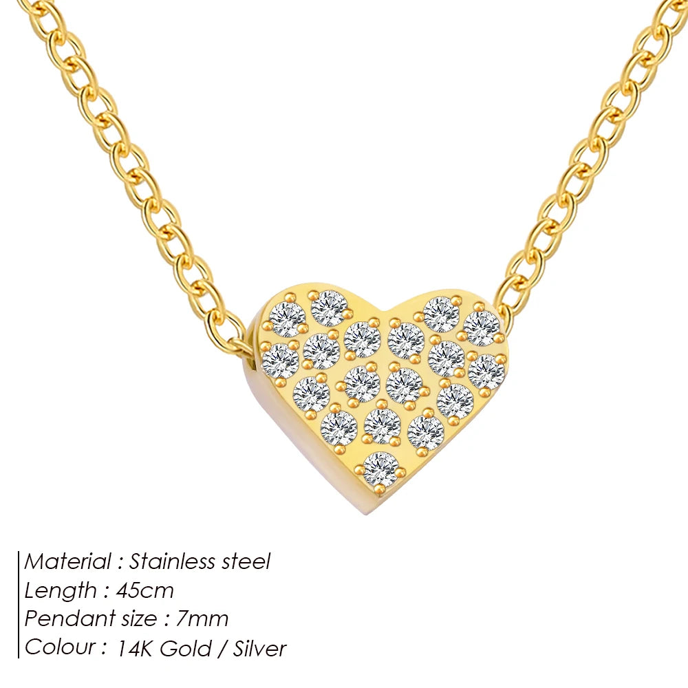 Shiny Floating Letter Charm Kette