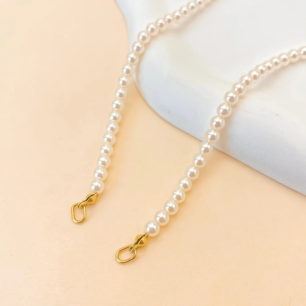 Locking Charm Kette vegan Pearl