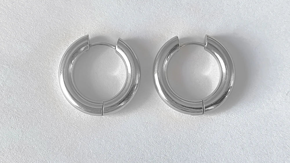Chunky Huggie Hoops