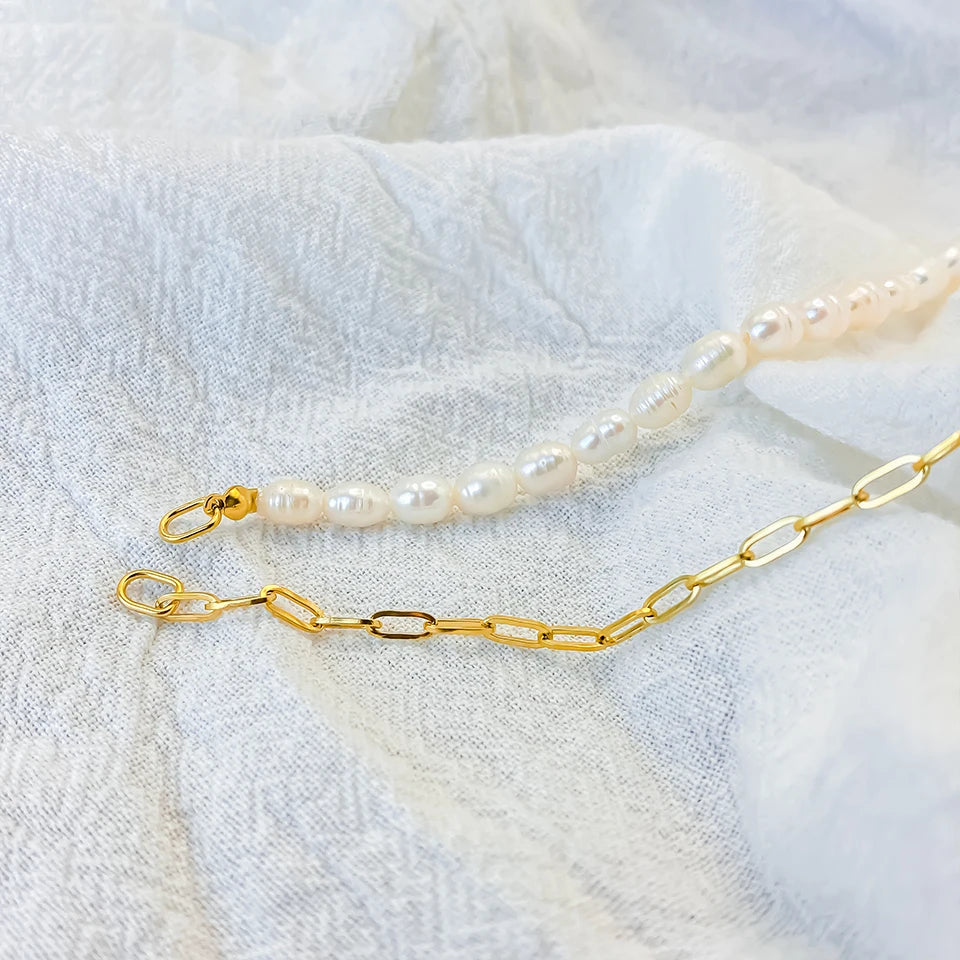 Paperclip Vegan Freshwater Pearl Locking Charm Kette