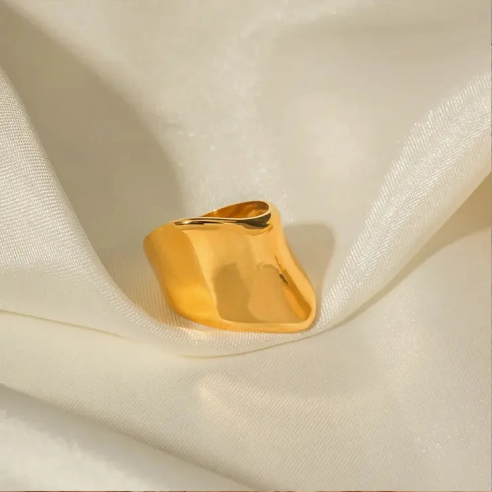 Geometric Wave Ring