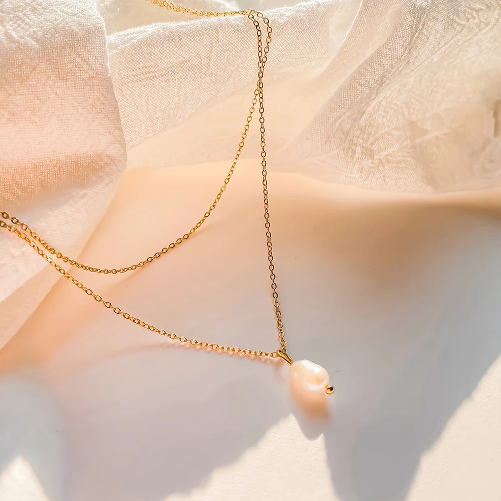 vegan Minimalist Freshwater Pearl Kette