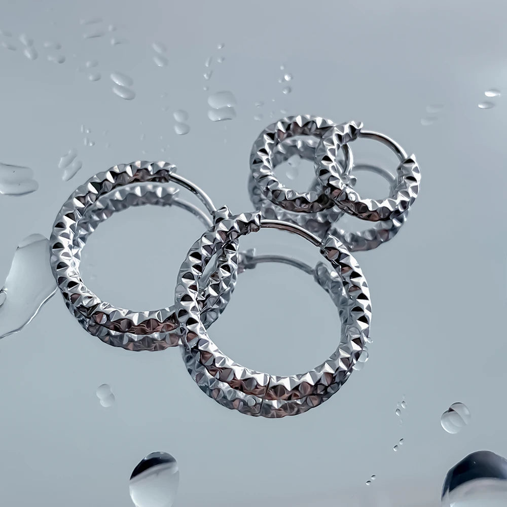 Rivets Hoops