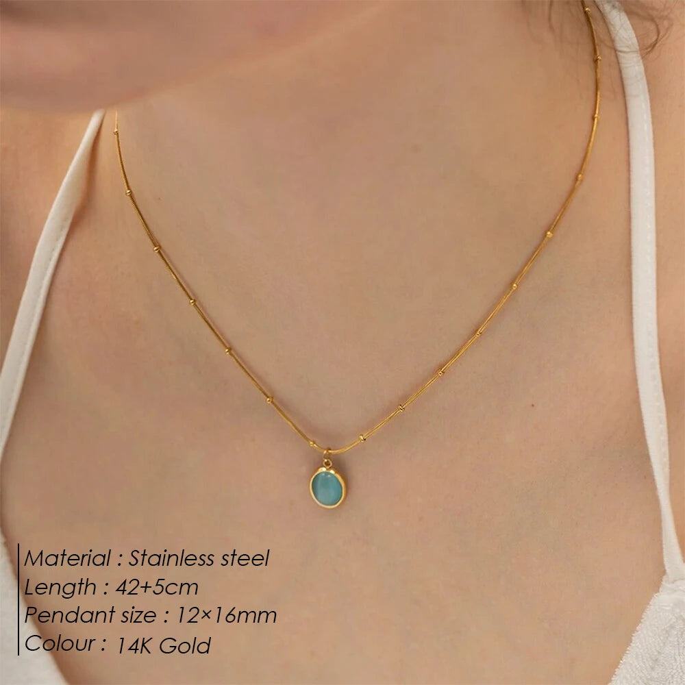Blue vegan Opal Kette
