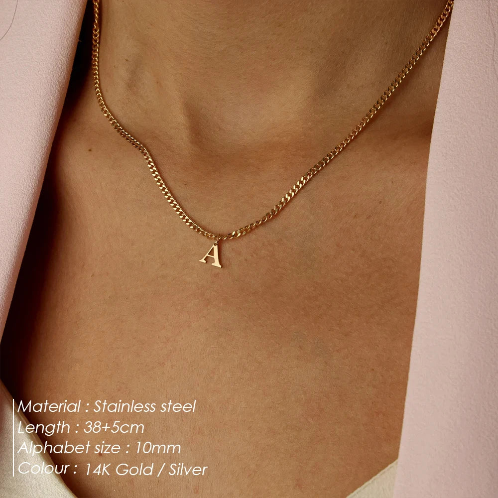 Letter Charm Kette