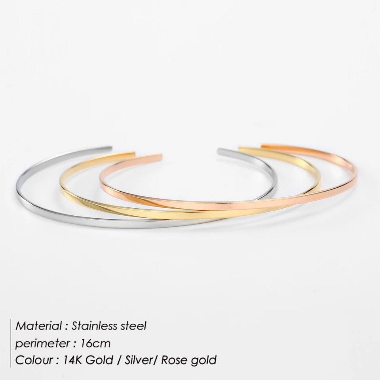 TINY BANGLE