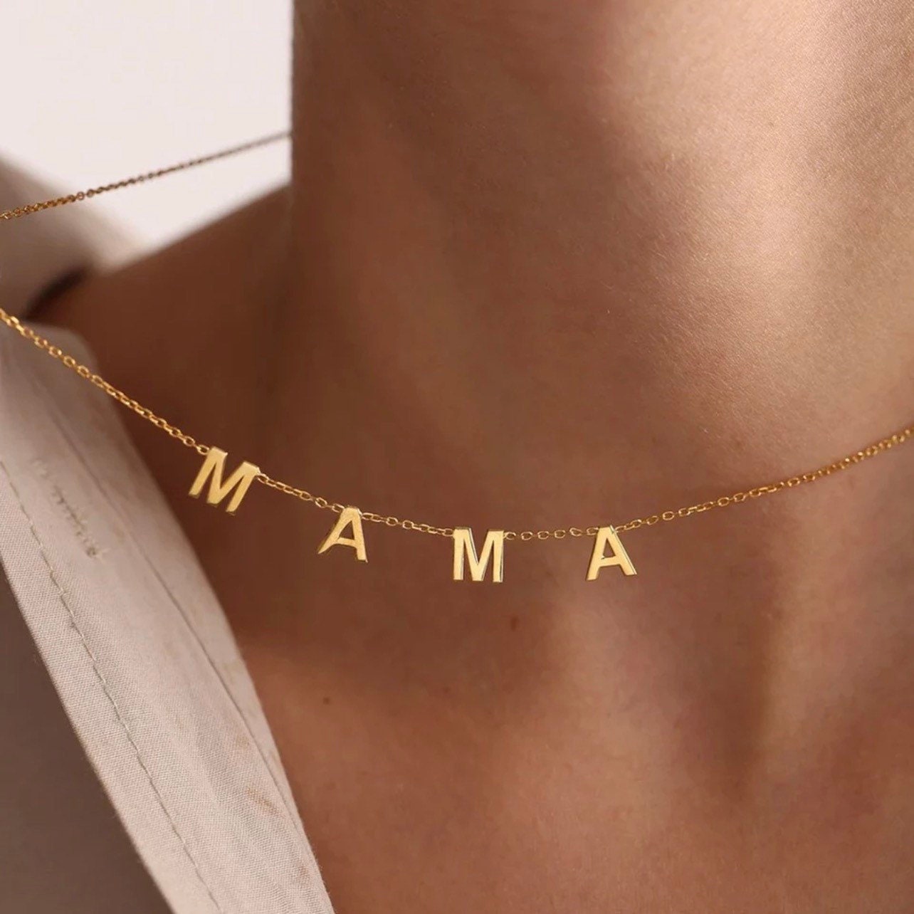 Mom Necklace