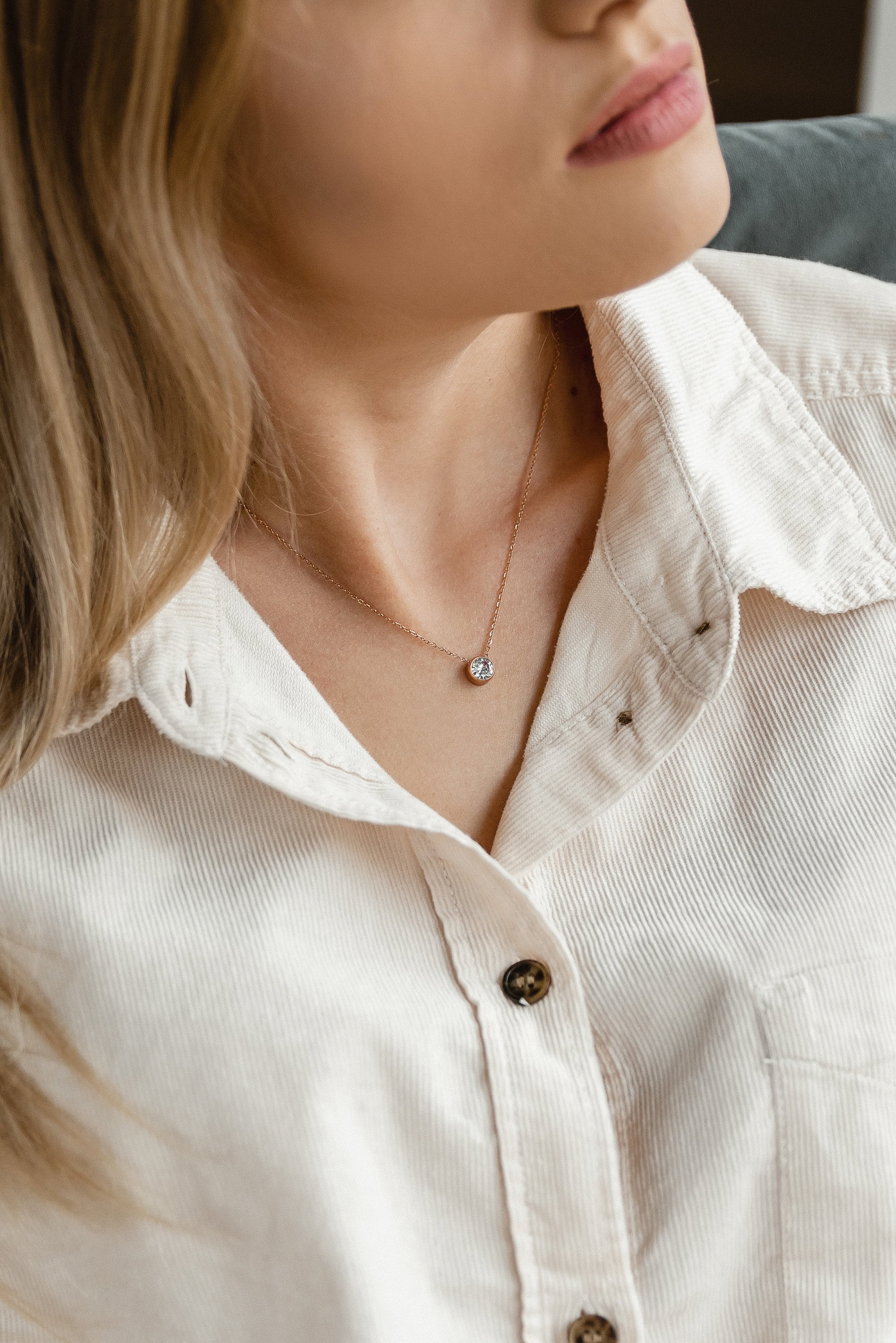 Necklace Birthstone Juni