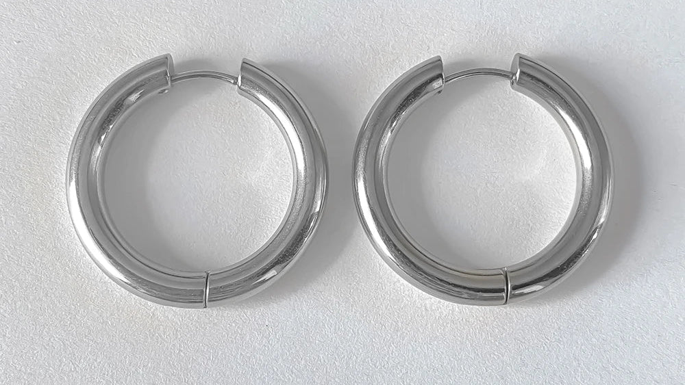 Chunky Huggie Hoops