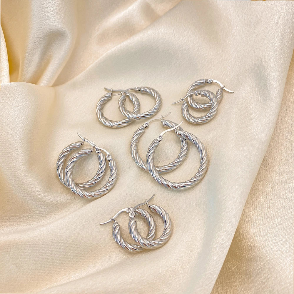 Twisted Bold Hoop Silver Club