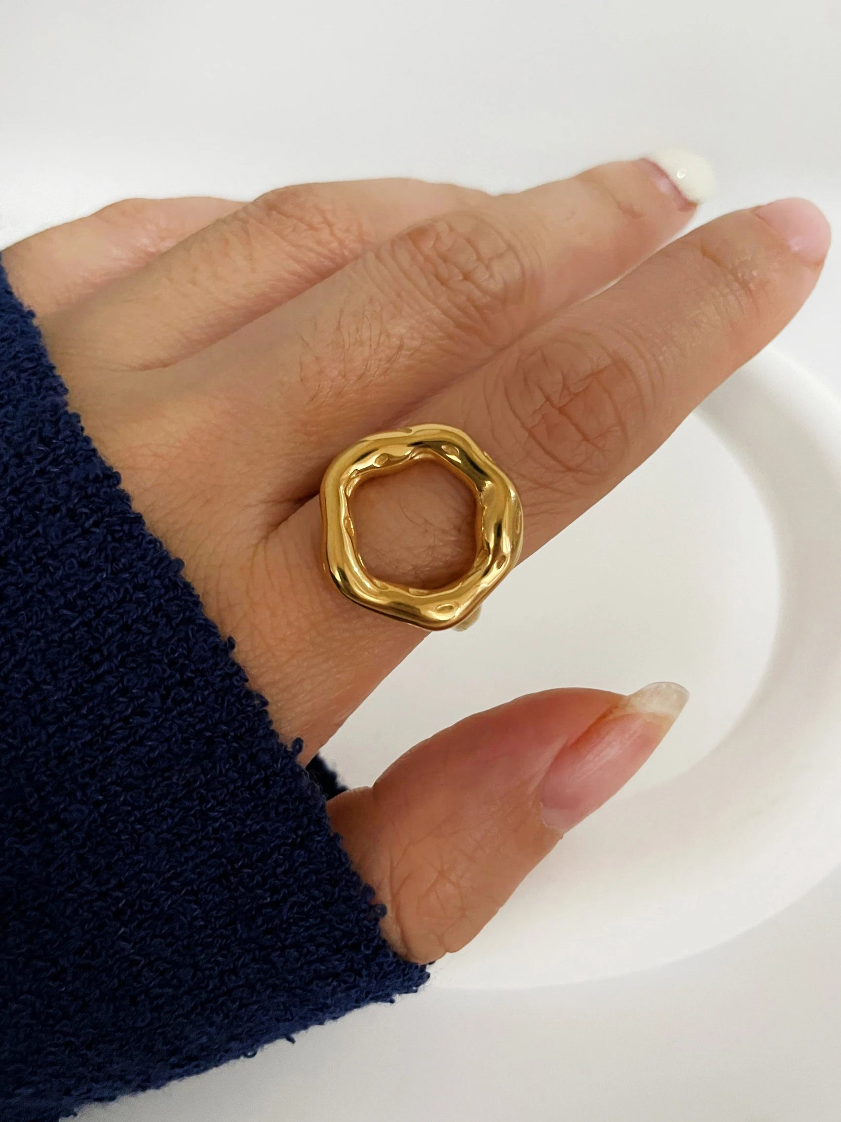 Circle Melted Ring