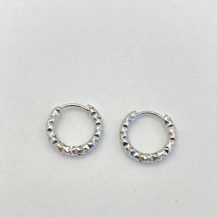 Rivets Hoops
