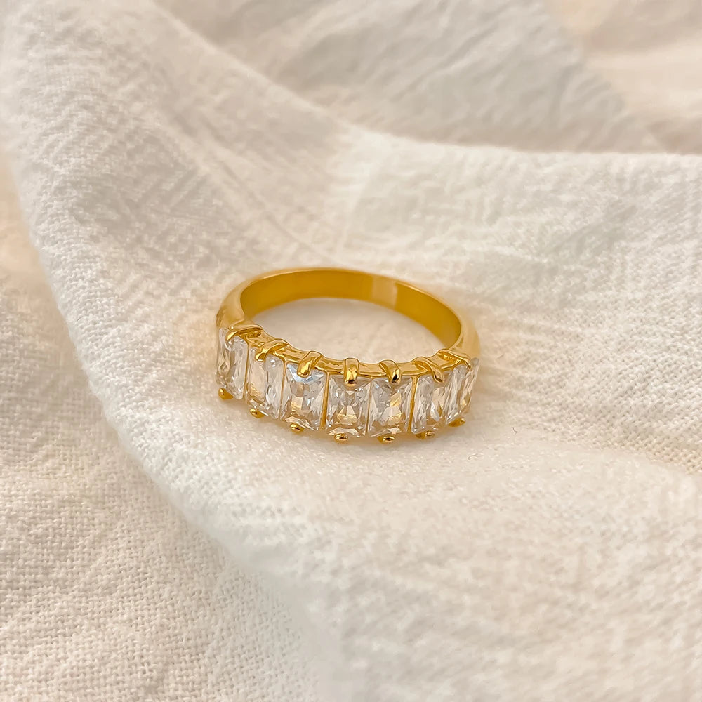 Luxury Zirconia Ring