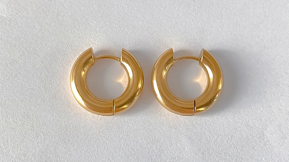 Chunky Huggie Hoops