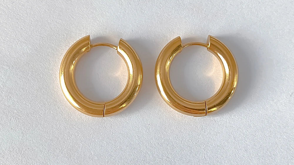 Chunky Huggie Hoops