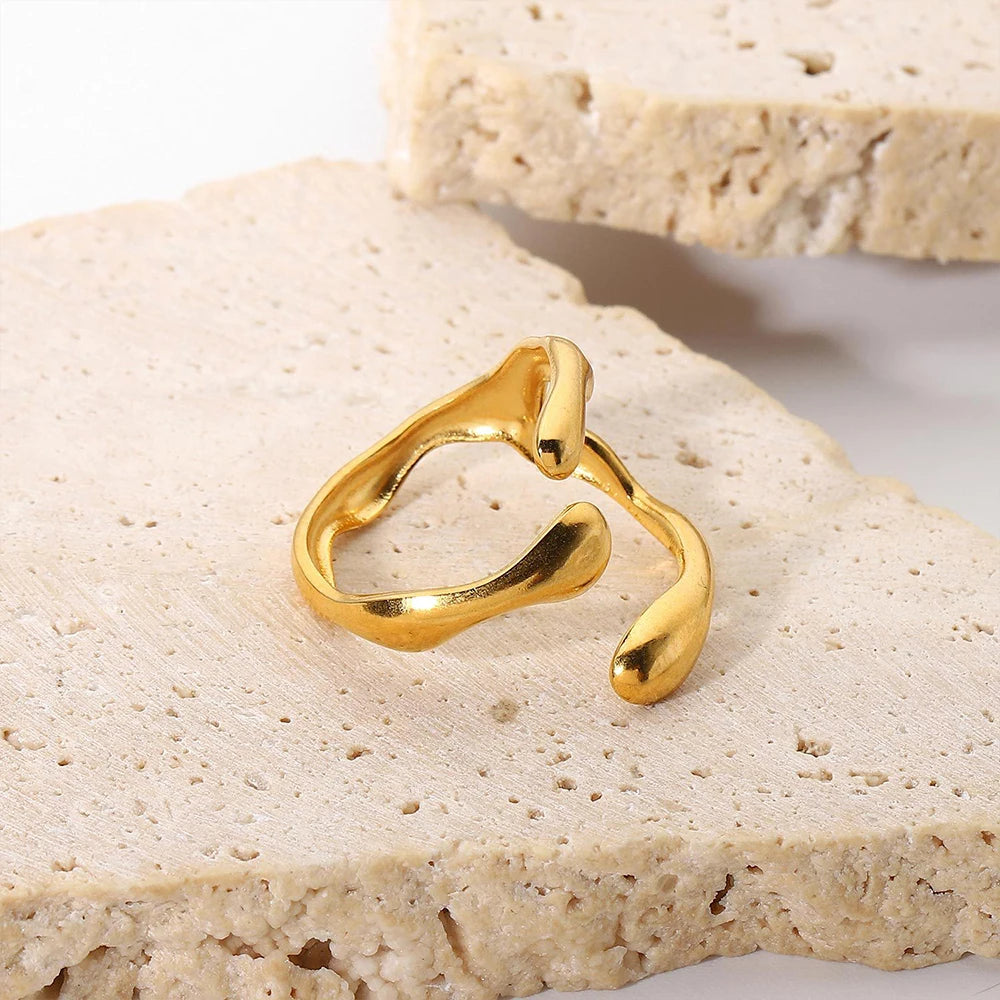Simple Smooth Ring