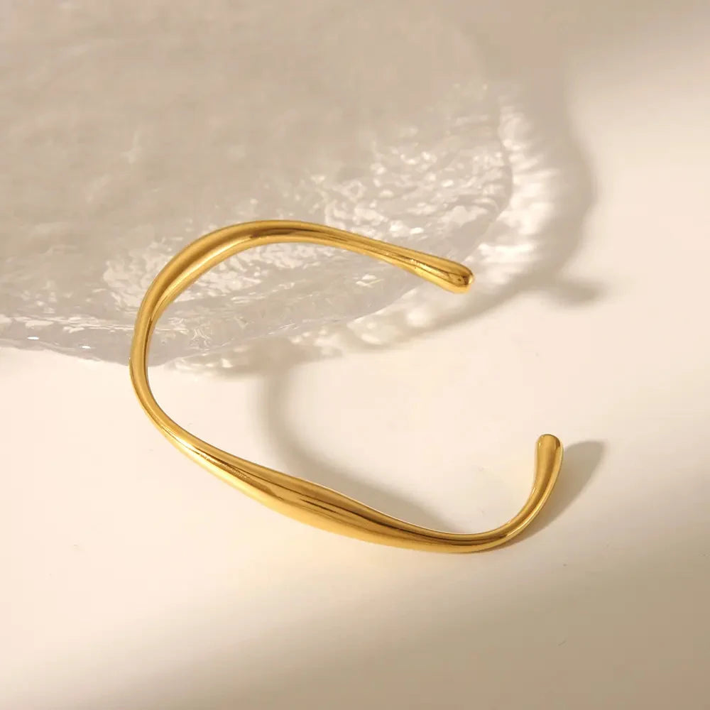 Organic Melted Armreif
