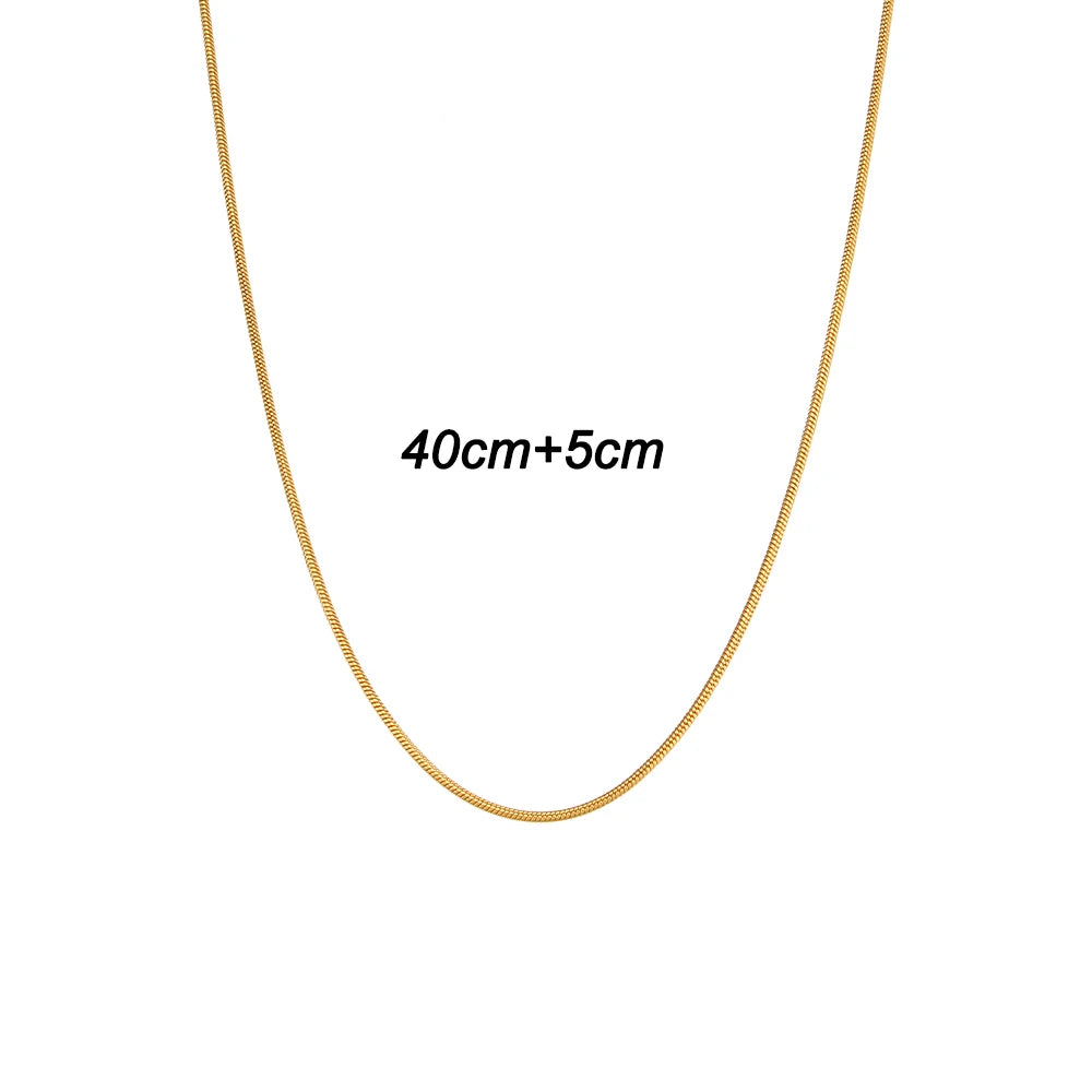 Collier Charm Zircon / Pearl Letter