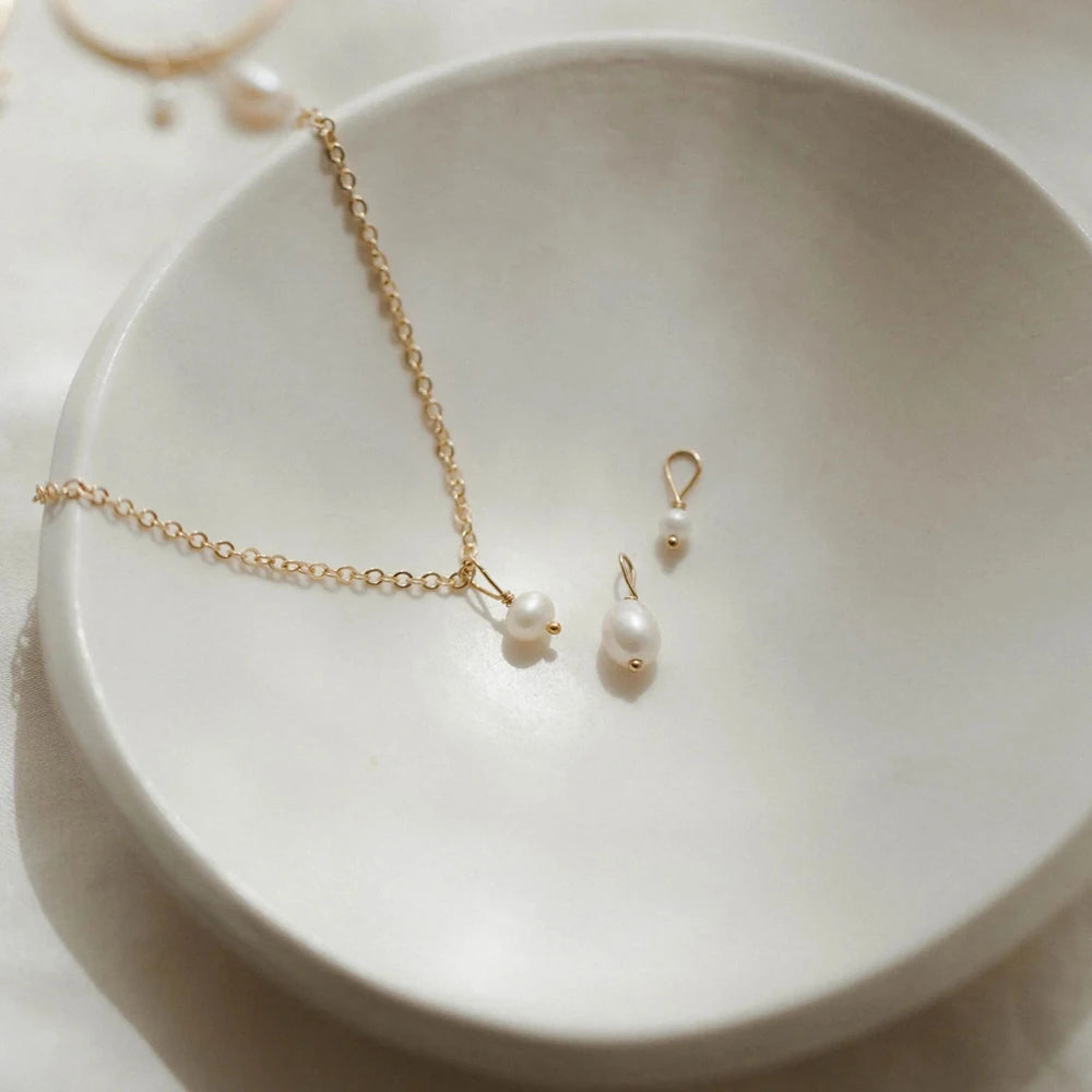Irregular Vegan Freshwater Pearl Kette