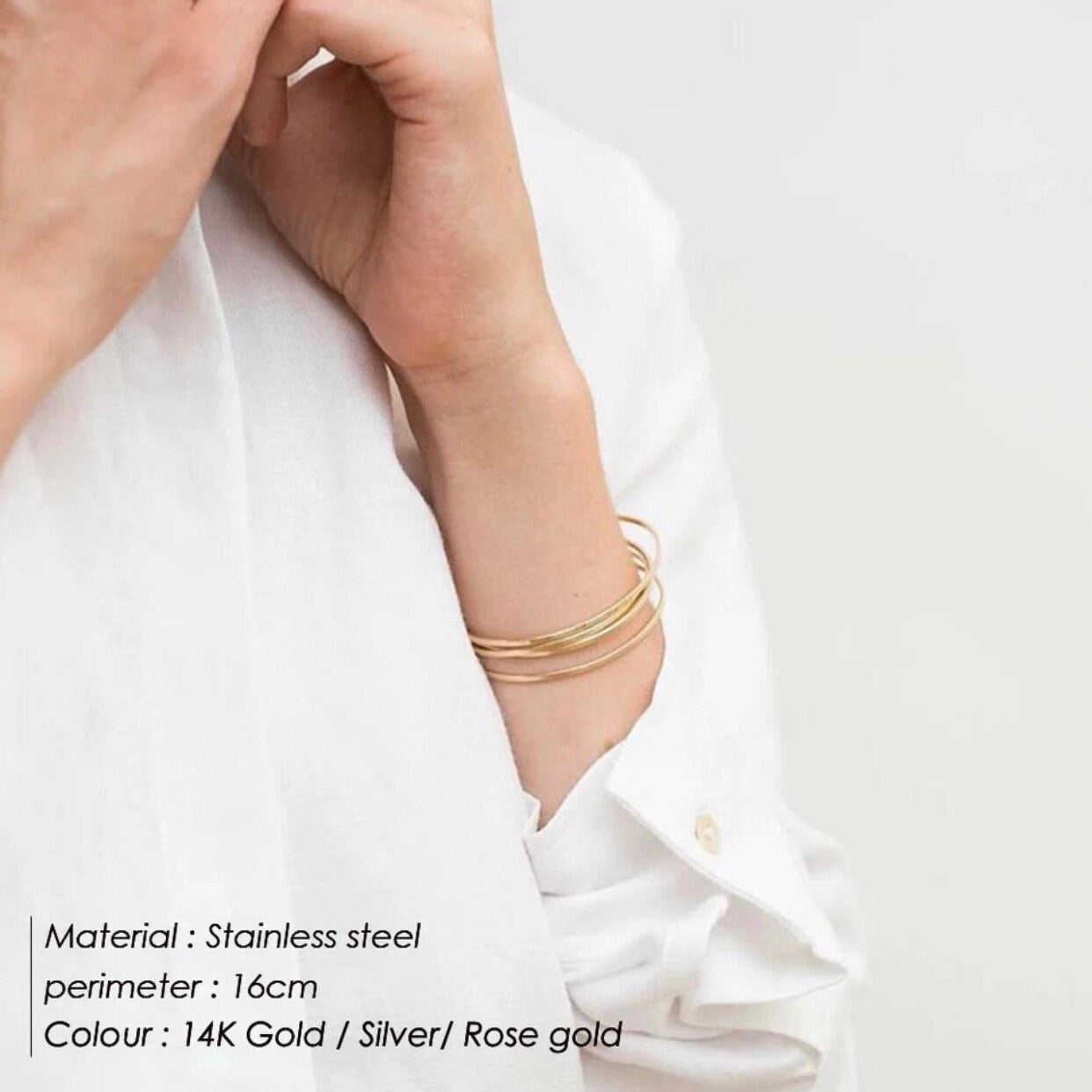 TINY BANGLE